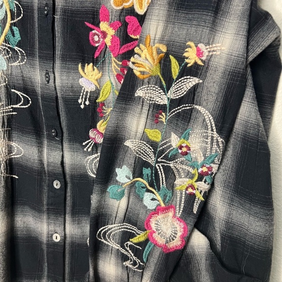 Johnny Was LANI PAINTERS SMOCK TUNIC Retails 260.00 - Picture 6 of 9